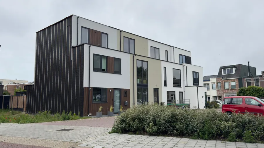 IJmuiden rijwoning staalframe staalframebouw