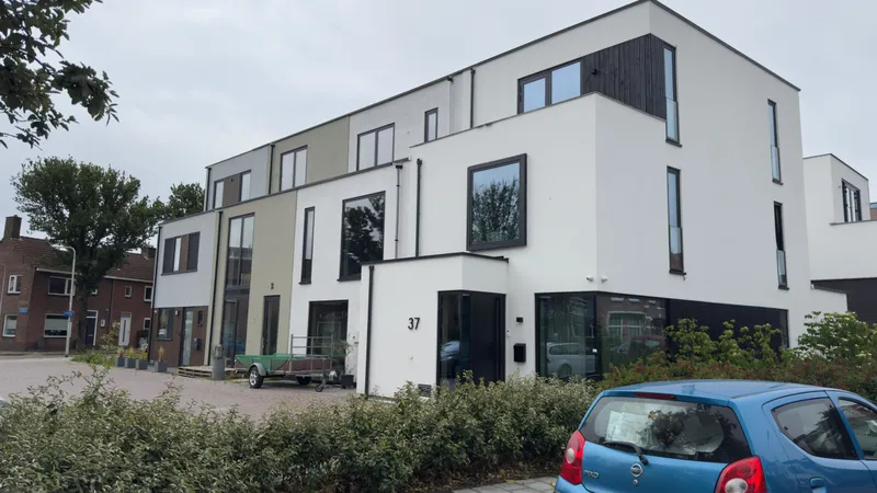 IJmuiden rijwoning staalframe staalframebouw
