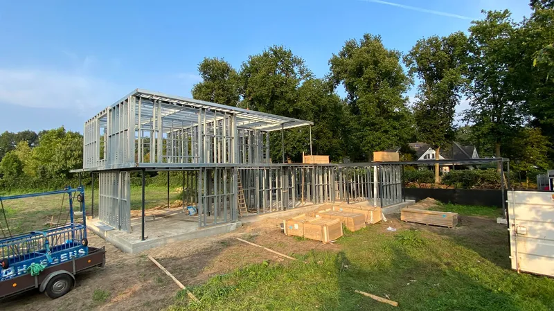 27 Staalframebouw