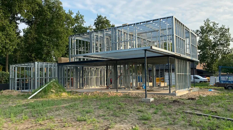 28 Staalframebouw