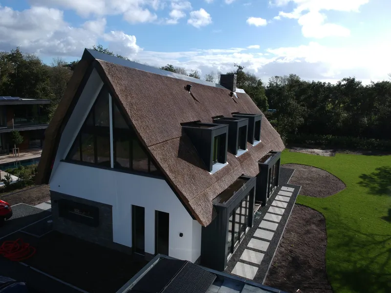 Villa Sancta Noordwijkerhout staalframebouw